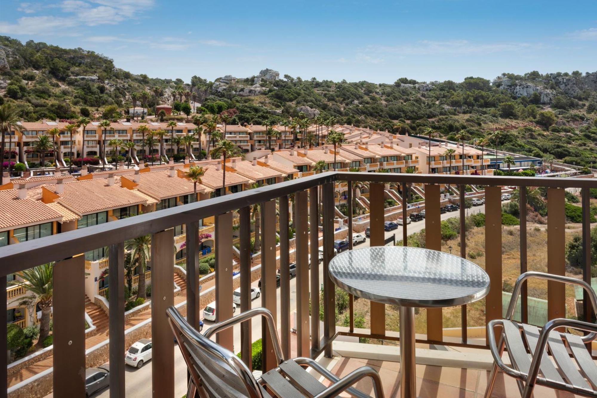 Sol Milanos Pingueinos Hotel Son Bou Exterior foto